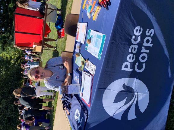Peace Corps Programs Graduate Assistant promotes PC Prep at Fall Activities Fair