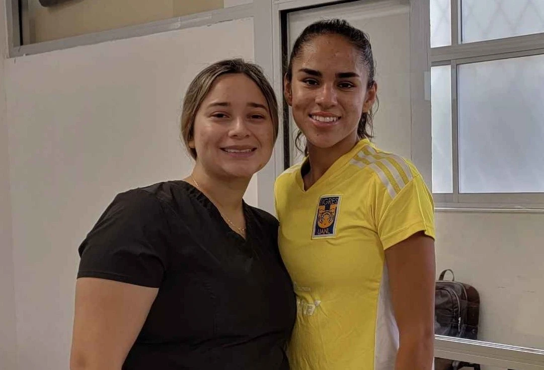 Marelyn Martinez, WIU Kinesiology Intern at UANL with Maricarmen Reyes, Mexico National Soccer team